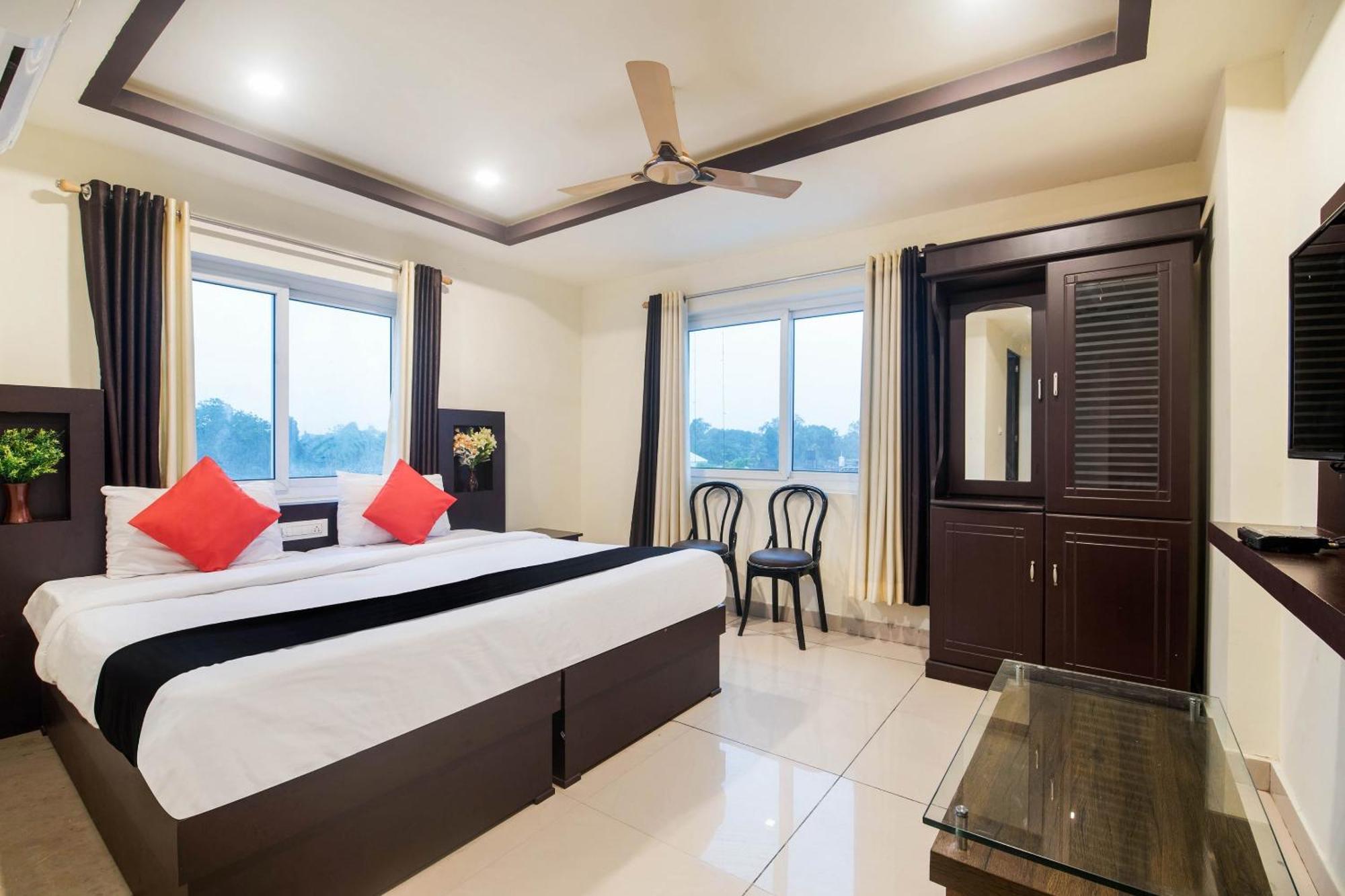 แคปิตัล โอ 73761 โฮเทล อัลฟา Hotel วิเจยาวารา ภายนอก รูปภาพ