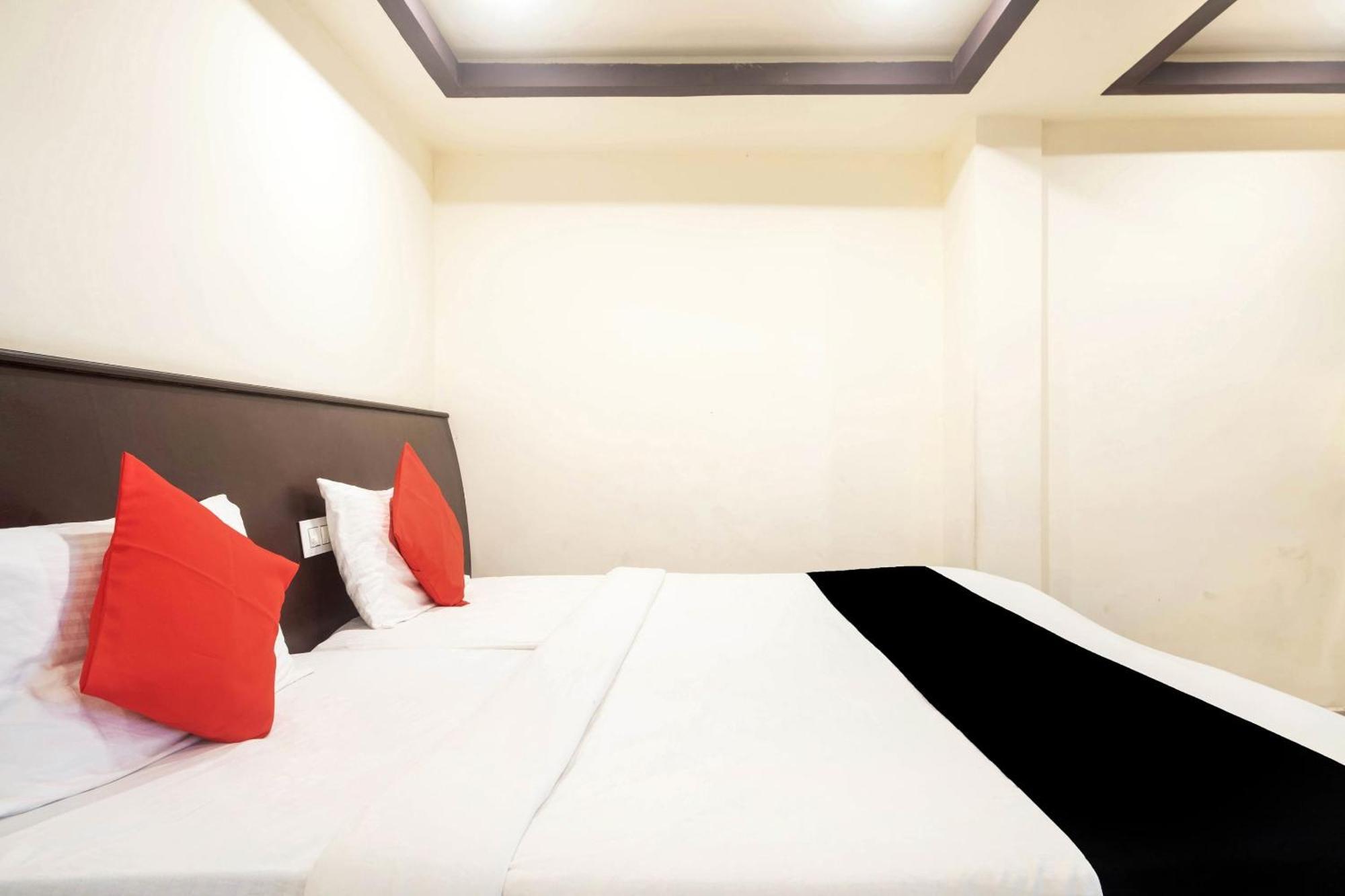 แคปิตัล โอ 73761 โฮเทล อัลฟา Hotel วิเจยาวารา ภายนอก รูปภาพ